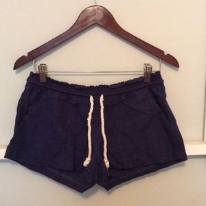 {ROXY} Navy Oceanside Beach Shorts